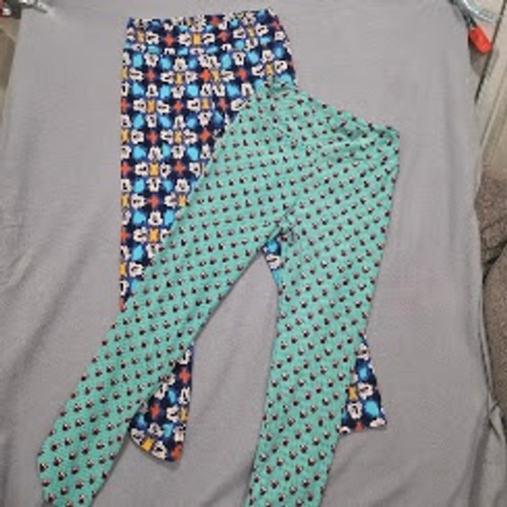 LuLaRoe Disney Leggings Bundle Mickey Minnie Mouse One Size Lot of 2 Blue Green